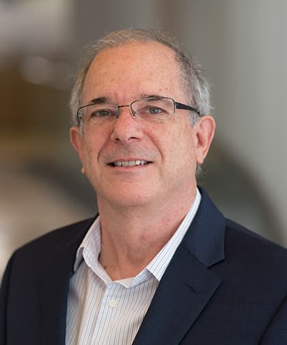 Photo of Raanan Arens