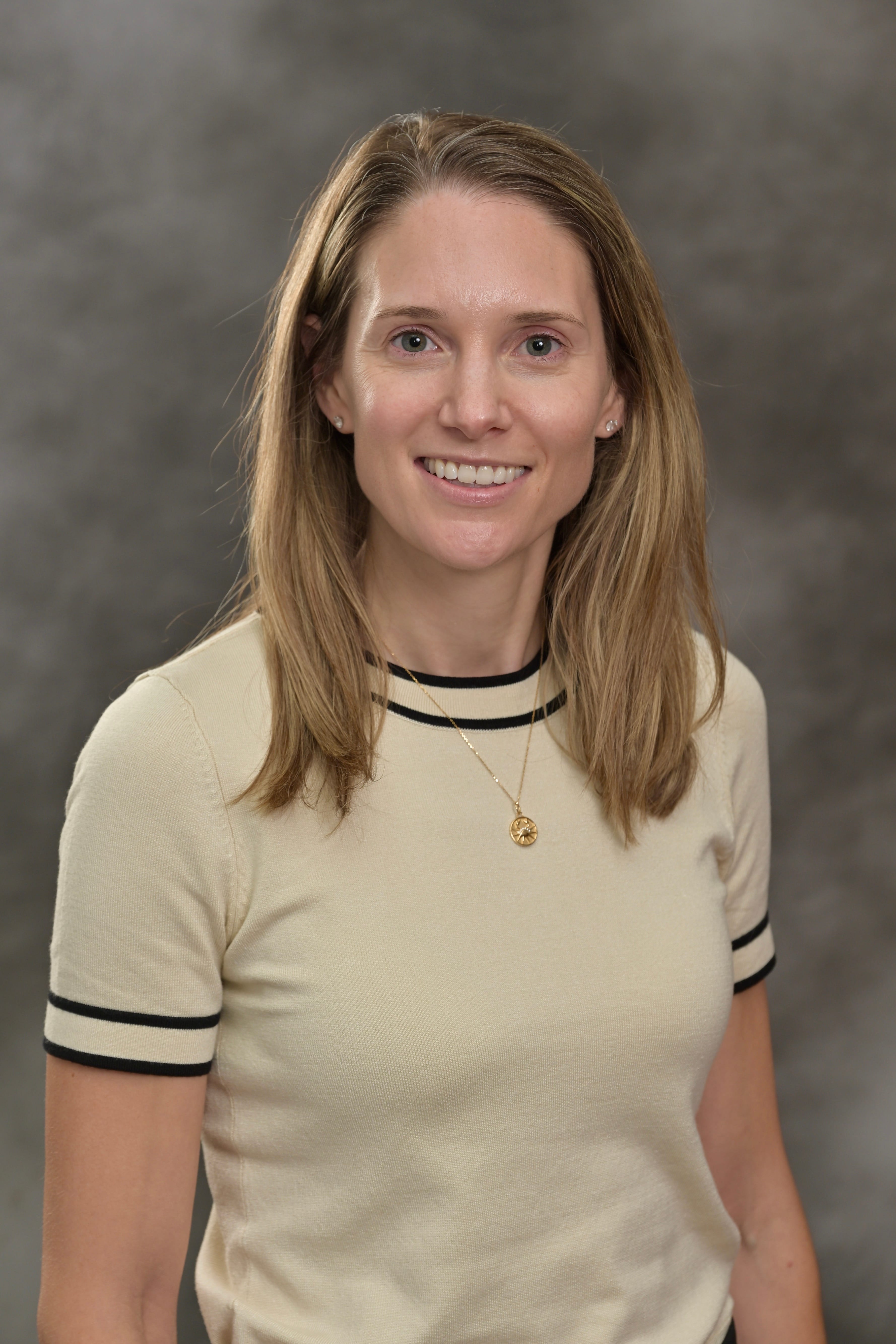 Photo of Claire Smigiel