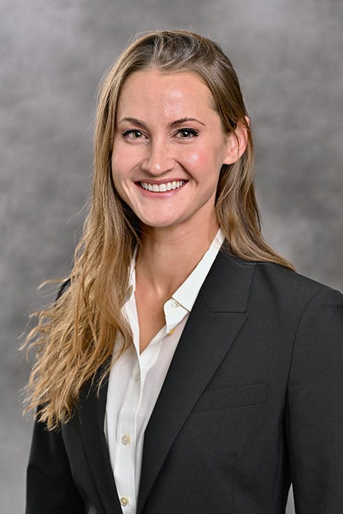 Photo of Catherine Pfeiffer