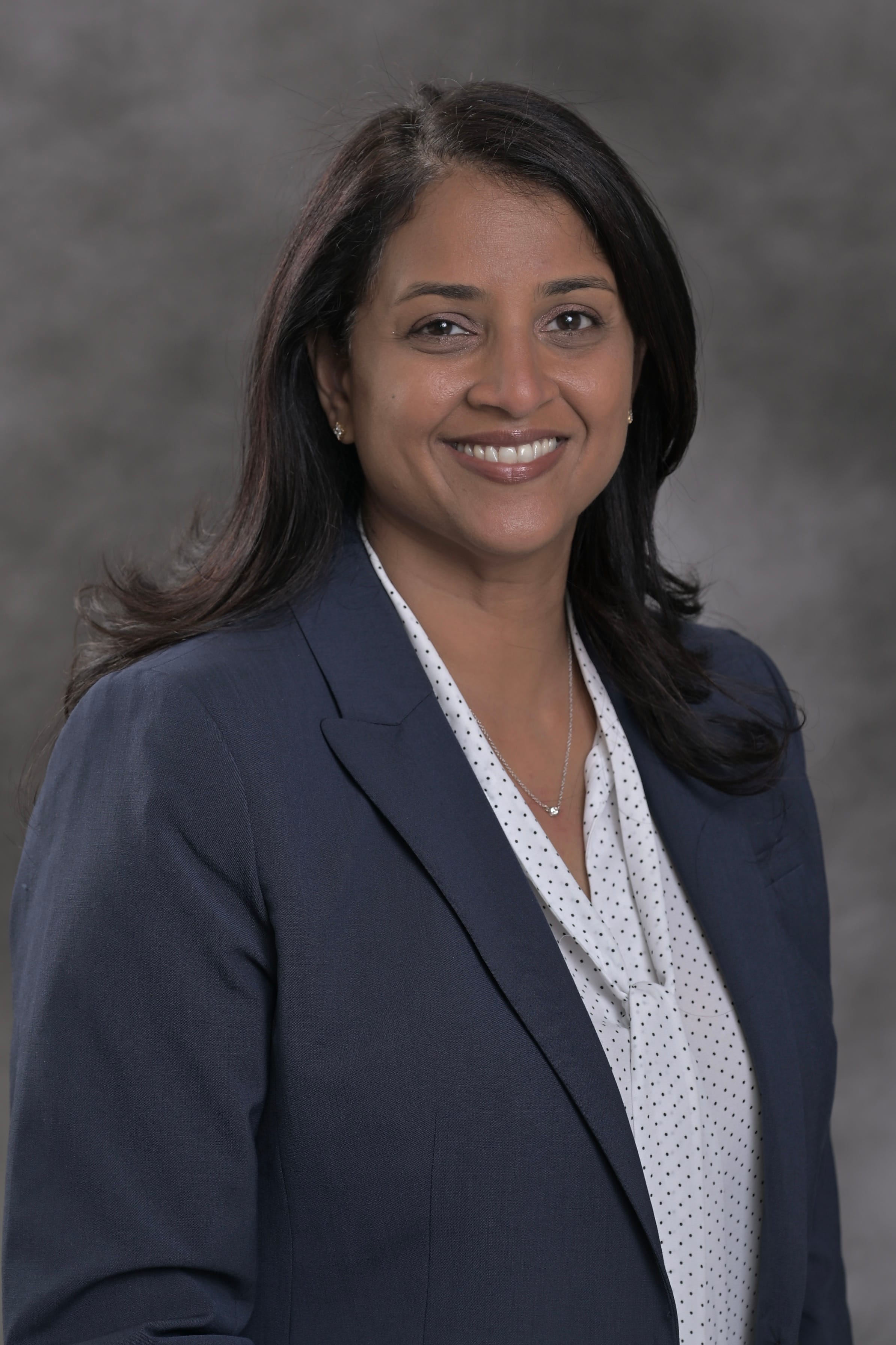 Photo of Renu D. Muttana